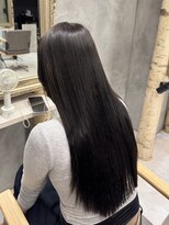 クロムス 梅田茶屋町店(clomus)&nbsp;艶髪ストレート×暗めカラー　梅田 茶屋町