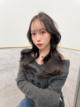 クム(kumu) 【kumu】 ロングレイヤー/顔周りカット/前髪/栄/名古屋