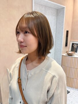 オン キャナルシティ博多前店(on) 【晴音】切りっぱなしボブ/オリーブベージュ/20代