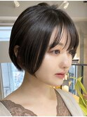 ショートヘア顔周りレイヤーブリーチダブルカラーショートボブ