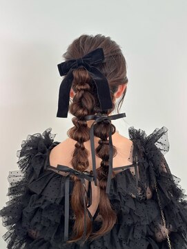 ミンクスオーバー(MINX OVER) 【ヘアセット】ツイン×編み下ろし