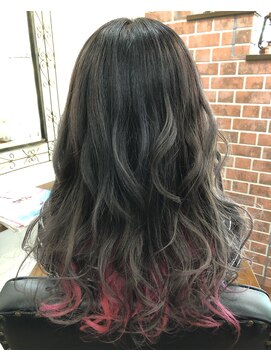リズ オブ ヘアー(Lis of hair) グレージュ☆インナーカラーピンク