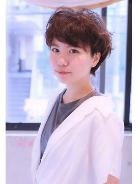 オモルフィ(Omorfi) 大泉学園【Omorfi】ふんわりショート×ナチュラル