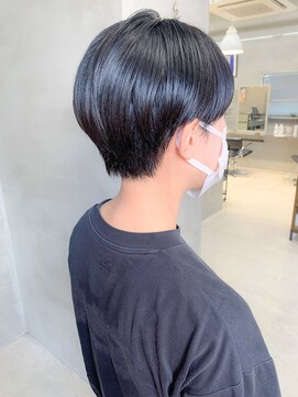 テトヘアー(teto hair) マッシュショート、ブルーブラック、マニッシュショート