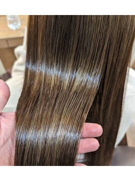 カロル 川口(Calor) 【マイナス5歳を叶える♪】[川口 髪質改善 ニュアンスカラー]