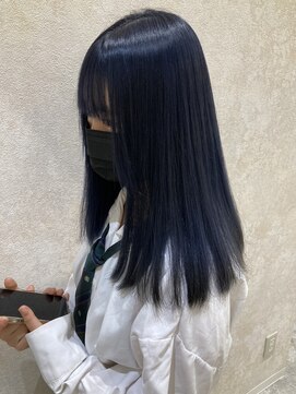 ヴィップルーム(viproom) マッシュショート/アッシュカラー/ツヤ髪スタイル/黒髪スタイル