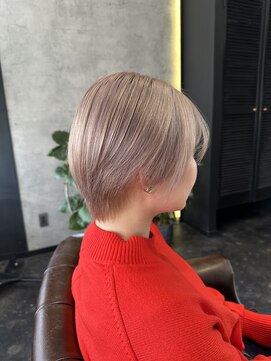 ナイン(N INE.) ホワイトベージュ