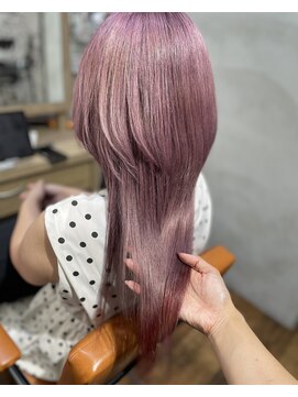 ヲタクに美容室は難しい。 ブリーチ2回～/エンドカラーピンク