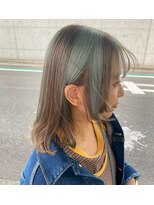 カリラ(CAOLILA) 柔らかい緑と透明感あふれるブラウンの縦じまカラー