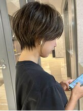 レイズアンダーバーホワイト(RAISE by _WHITE)