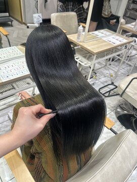 ゼスト フィーノ(ZEST fino) 【廣田未来】透明感Korean Black