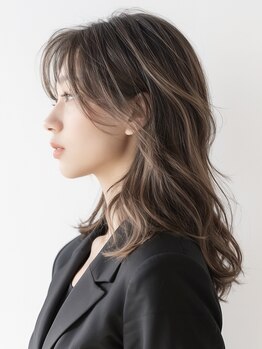 ジェニックバイノギオ(GENIC BY NOGIO)の写真/【朝10時前受付◎】白髪は隠さず"ぼかす"時代！放置しても気にならない大人デザインで洗練されたStyleに☆