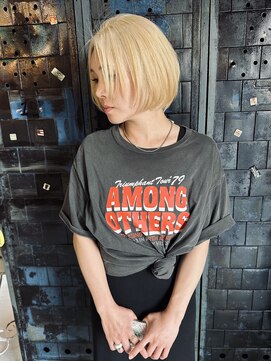 シークス(SYKTH.) 【ハイトーンカラー】Wカラー＋トリートメント