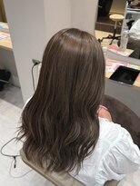 フィーカ(fika)&nbsp;大人の透明感シアーグレージュハイライト☆