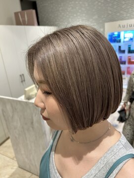 ケンジ 平塚 アネッタ(KENJE annetta) ホワイトベージュ