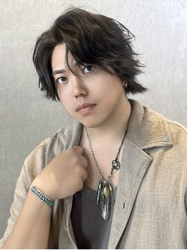 リア(Li'a) 王道かき上げスタイル＋大人＋ナチュラルオリーブカラー