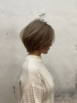 ディディ イック(didi ic)&nbsp;: ショートヘア×アッシュベージュカラー