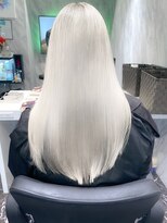 エクラート セントラル 赤坂(ECLART CENTRAL)&nbsp;ブリーチ２回必須/ホワイトブロンド/髪質改善カラー/海外セレブ