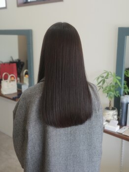 ロエ(loe)の写真/【思わず触れたくなる艶髪に】「最高級の髪質改善トリートメント」で、芯から強くしなやかにまとまる美髪へ