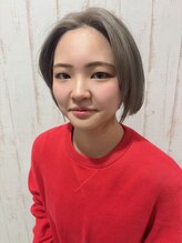 アイディー バイ ケンジ(id. by KENJE) 紀里子