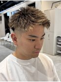 MEN’S HAIR/サーフカール/刈り上げセンターパート/四条