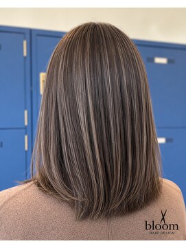 ブルーム 八千代緑が丘(bloom) ナチュラル白髪ぼかしハイライト
