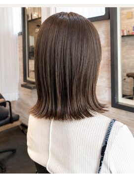 アンレーブ ヘア メイク ツヤ感たっぷり透明感ミディアム