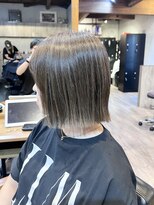 マスカリ(muscali)&nbsp;グレージュ/デザインカラー/ハイライトカラー30代40代髪型i52