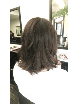 ヘッズ(HEADS) 愛され万能セミディ