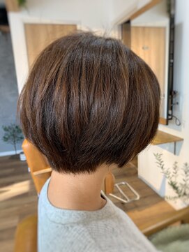 アルク(alku) コンパクトショートボブ