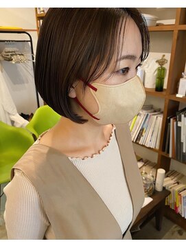 バローチェ(Barouche) ナチュラルハイライトのボブ【Barouche/枝光光悦】