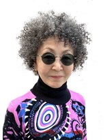 ラブ ロック Love' Lock&nbsp;グレイヘアのスパイラルパーマ・白髪のスパイラルパーマ