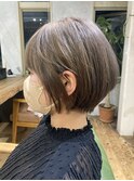 20代30代40代ベージュカラー前下がりショートボブ大人ショート