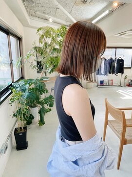 フェイヴィーズ(FavyS) 肩上切りっぱなしラインボブ