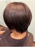 ショートボブ