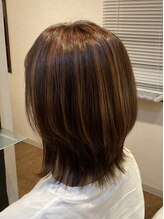 アムール(amour) ツヤ髪ハイライト