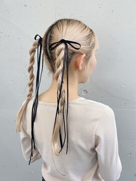 シーク 天神(SEEK) ハイトーン/ブリーチ/アレンジ/セット/ヘアアレンジ/ヘアセット