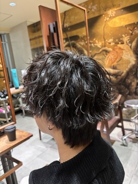 インアンドヤング(in&yang) 波巻きパーマ/サーフカール/梅田