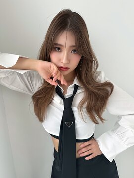 アンジェリカ 岡山店(ANGELICA) ANGELICA 韓国風巻き ブラウンベージュ 顔まわりレイヤー