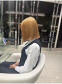 可愛いハイトーンヘアー