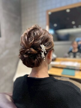 ヴェント(VENTO) ヘアセット/ヘアアレンジ/パーティーヘア/結婚式/パーティー