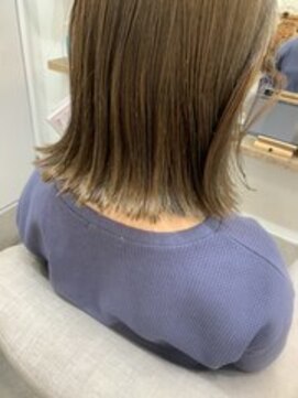 シアアルン 新小岩店(SHEER alun) lob×beige