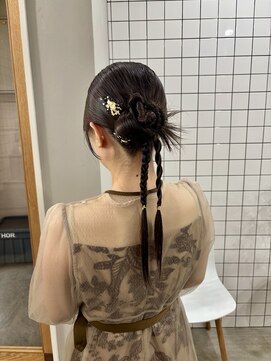 スート(suit.) トレンドのカチモリアアレンジ