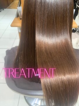 アース 武蔵境店(HAIR & MAKE EARTH) 【武蔵境】髪質改善トリートメントで叶う、潤いと艶の美髪