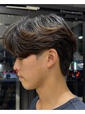 メンズセンターパートウルフセンターパートニュアンスパーマ襟足