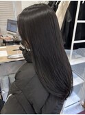 ミディアムヘア暗めカラーデザインカラーフェイスフレーミング
