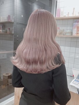 エンネ 新宿(enne) ベージュピンク/ダブルカラー/マロンベージュ/ブリーチ/新宿