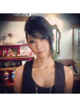 スナージーヘアーメイクス(SNAZZY HAIR MAKES) アシメエク！