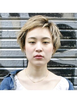 ビコ(bico) クールなショートスタイル