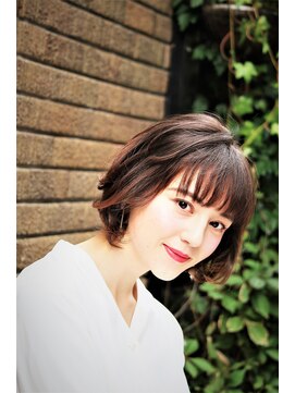 エムスリーディー アルル 赤坂店(M3D alulu) 大人かわいいショートボブ小顔サイドブルージュ